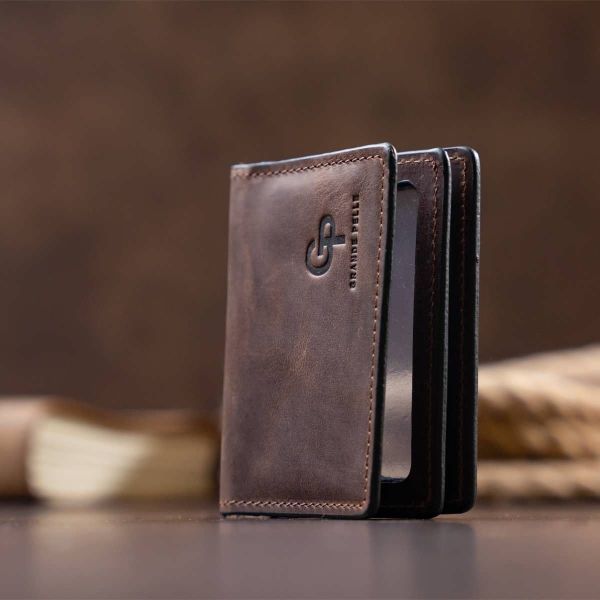 Візитниця з обкладинкою для ID-паспорта з натуральної шкіри Grande Pelle 11292 коричнева
