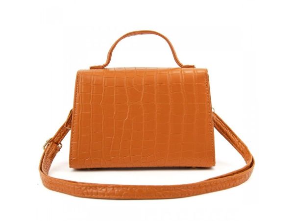 Стильна жіноча класична сумочка з еко-шкіри Lilly P2-8577C коричнева