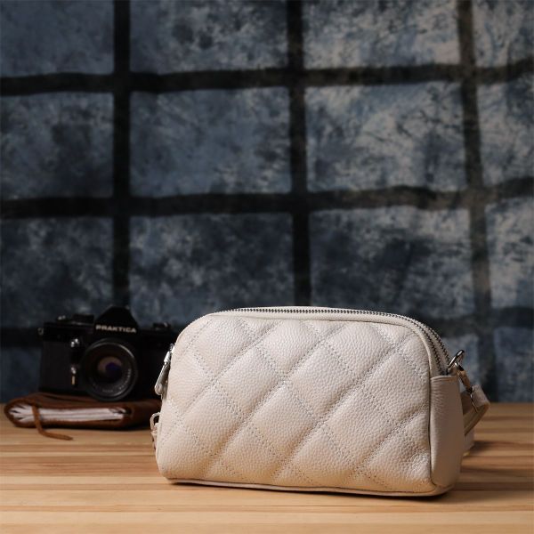 Модна жіноча сумка прошита ромбами з натуральної шкіри Vintage 22931 біла