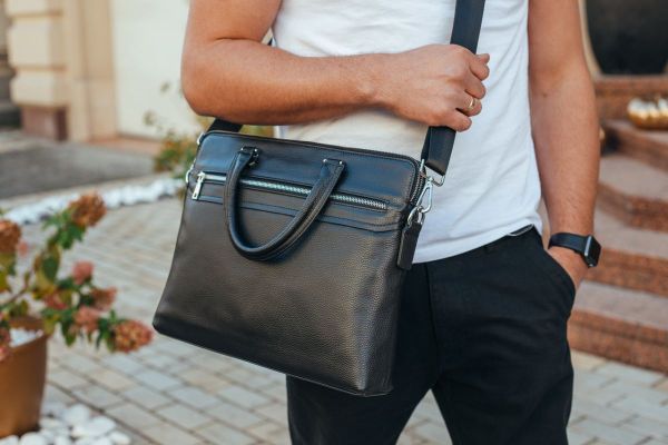 Шкіряна чоловіча ділова сумка-портфель чорна Tiding Bag 30987
