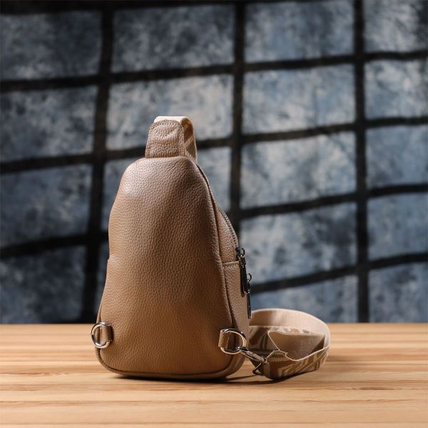 Слінг сумка з натуральної шкіри для жінок Vintage 22939 бежева