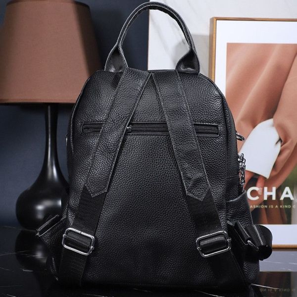 Рюкзак жіночий чорний шкіряний з ременем 35538 Tiding Bag