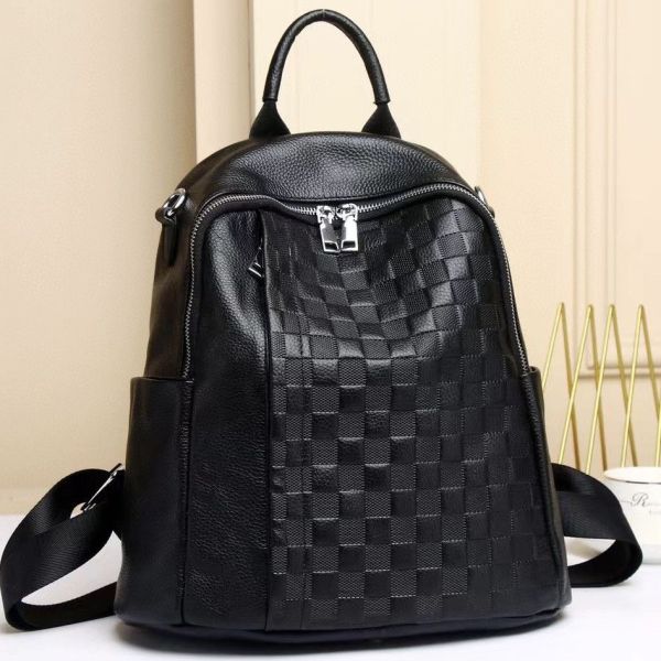 Шкіряний жіночий рюкзак з тисненням 42147 Tiding Bag чорний