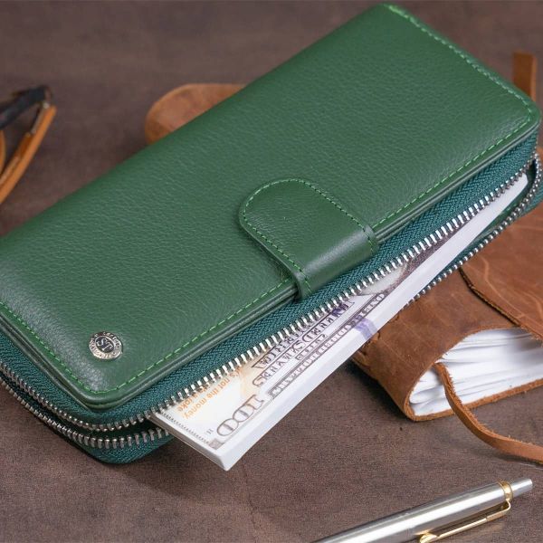 Вертикальный вместительный кошелек из кожи унисекс ST Leather 19304 зеленый