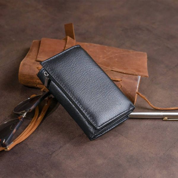 Горизонтальне портмоне зі шкіри унісекс на магніті ST Leather 19331 чорне