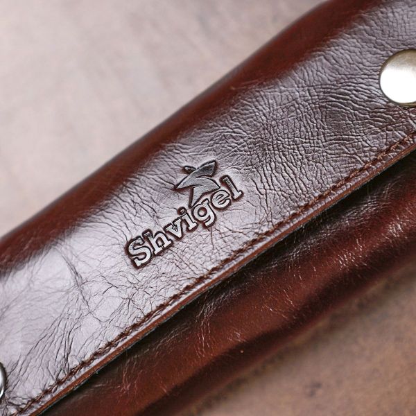 Удобная кожаная ключница Shvigel 16534 коричневая