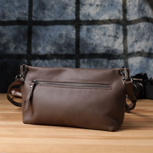 Зручна сумка жіноча на плече з натуральної шкіри Vintage 23006 коричнева