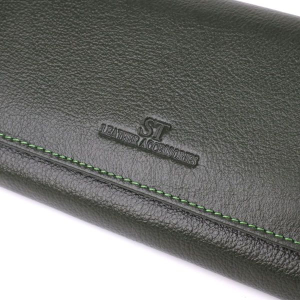 Стильний гаманець у два складення з натуральної шкіри ST Leather 23066 зелений