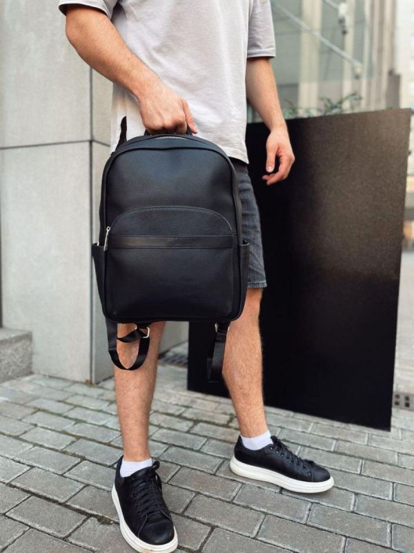 Чоловічий міський шкіряний рюкзак чорний Tiding Bag 60320