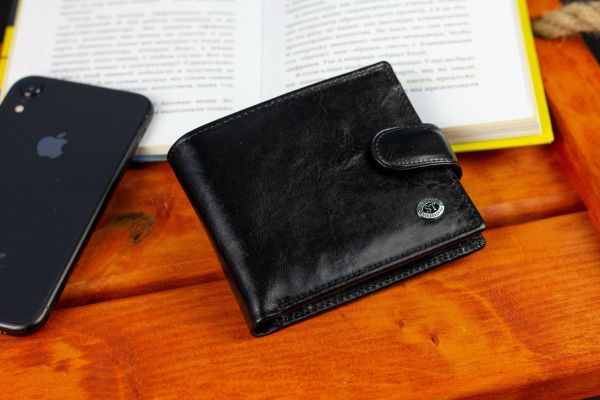 Чоловіче портмоне з натуральної шкіри ST Leather В104 чорне