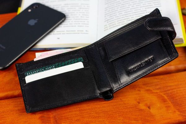 Чоловіче портмоне з натуральної шкіри ST Leather В104 чорне