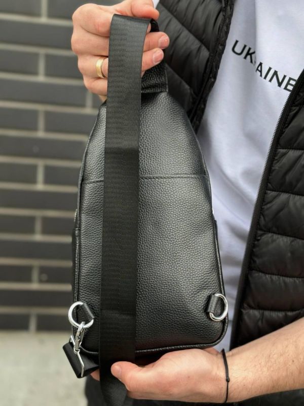 Чоловіча сумка-бананка через плече 18х32х7 з натуральної шкіри TIDING BAG 3280 чорна