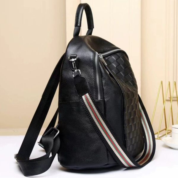 Шкіряний жіночий рюкзак з тисненням 42147 Tiding Bag чорний