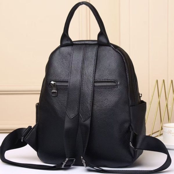 Рюкзак жіночий шкіряний з тичненням під рептилію чорний 34926 Tiding Bag