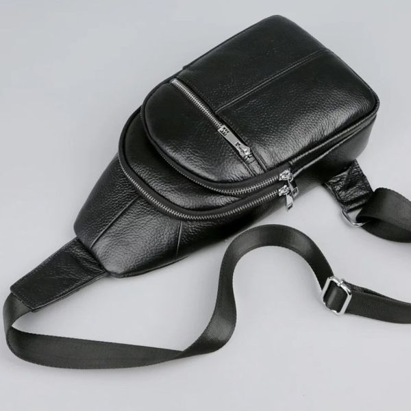 Чоловіча сумка-слінг шкіряна 18х32х7 для прогулянок Tiding Bag A25F-5060A чорна