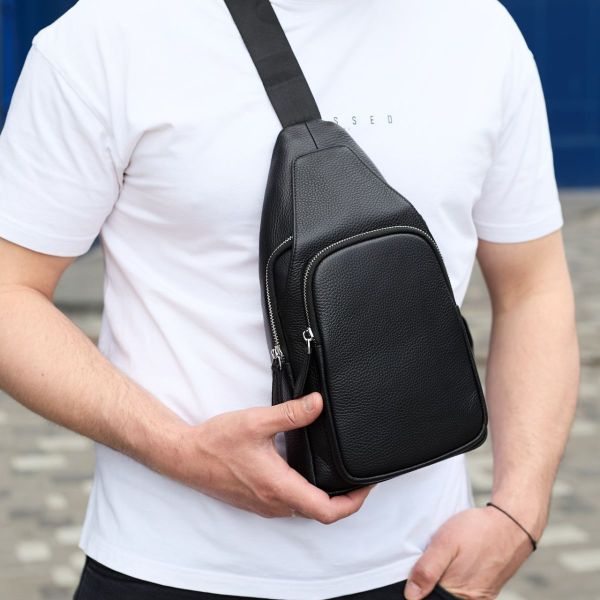 Чоловіча сумка з натуральної шкіри 18х31х7 через плече Tiding Bag 34091 чорна