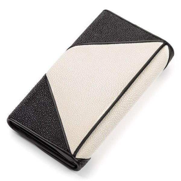 Гаманець жіночий STINGRAY LEATHER 18103 з натуральної шкіри морського ската чорний
