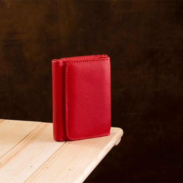 Яркий компактный женский кошелек ST Leather 18892 красный