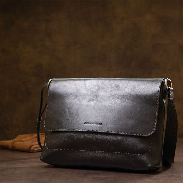 Кожаная мужская прямоугольная сумка Grande Pelle 11429 черный