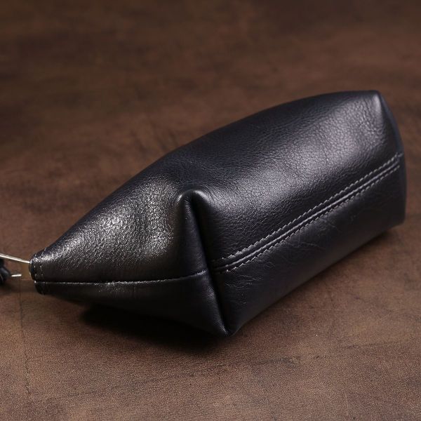 Кожаная женская косметичка Grande Pelle 11570 черный