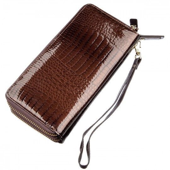 Жіночий лаковий клатч ST Leather 18908 коричневий