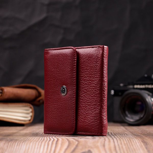 Шкіряний жіночий гаманець із монетницею ST Leather 19480 бордовий