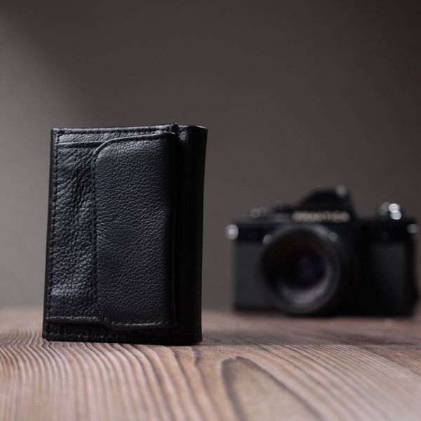 Зручний компактний гаманець з монетницею із натуральної шкіри ST Leather 22742 чорний